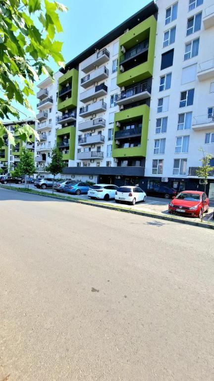 Cozy Apartment Prima Nufarul أرادايا المظهر الخارجي الصورة